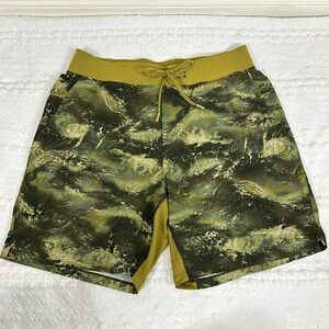 Lululemon T.H.E. Liner less Short 7” High‎ Dive Auric Gold Size Large